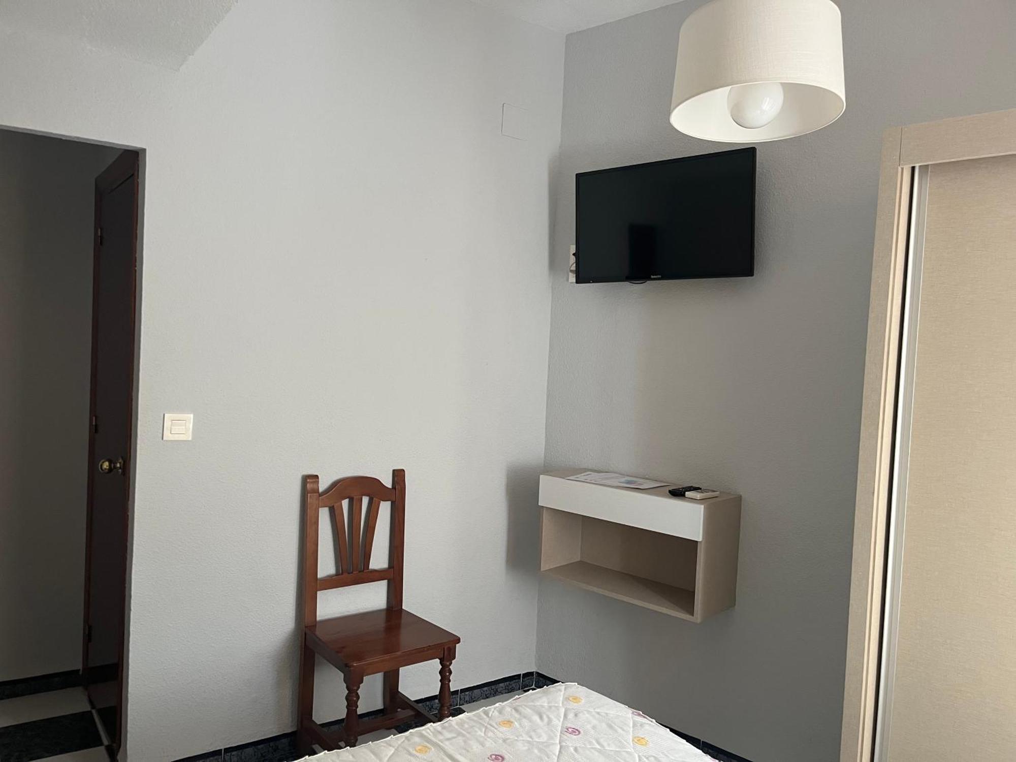 Hostal Plaza Damasco Almuñécar Zewnętrze zdjęcie